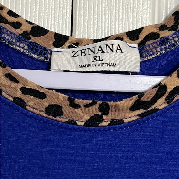 Zenana Leopard Raglan Sleeve Patch Pocket Top Size XL - Picture 3 of 6